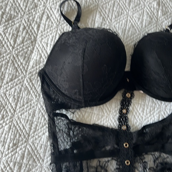 NWT VICTORIAS SECRET TEDDIE - Picture 2 of 12